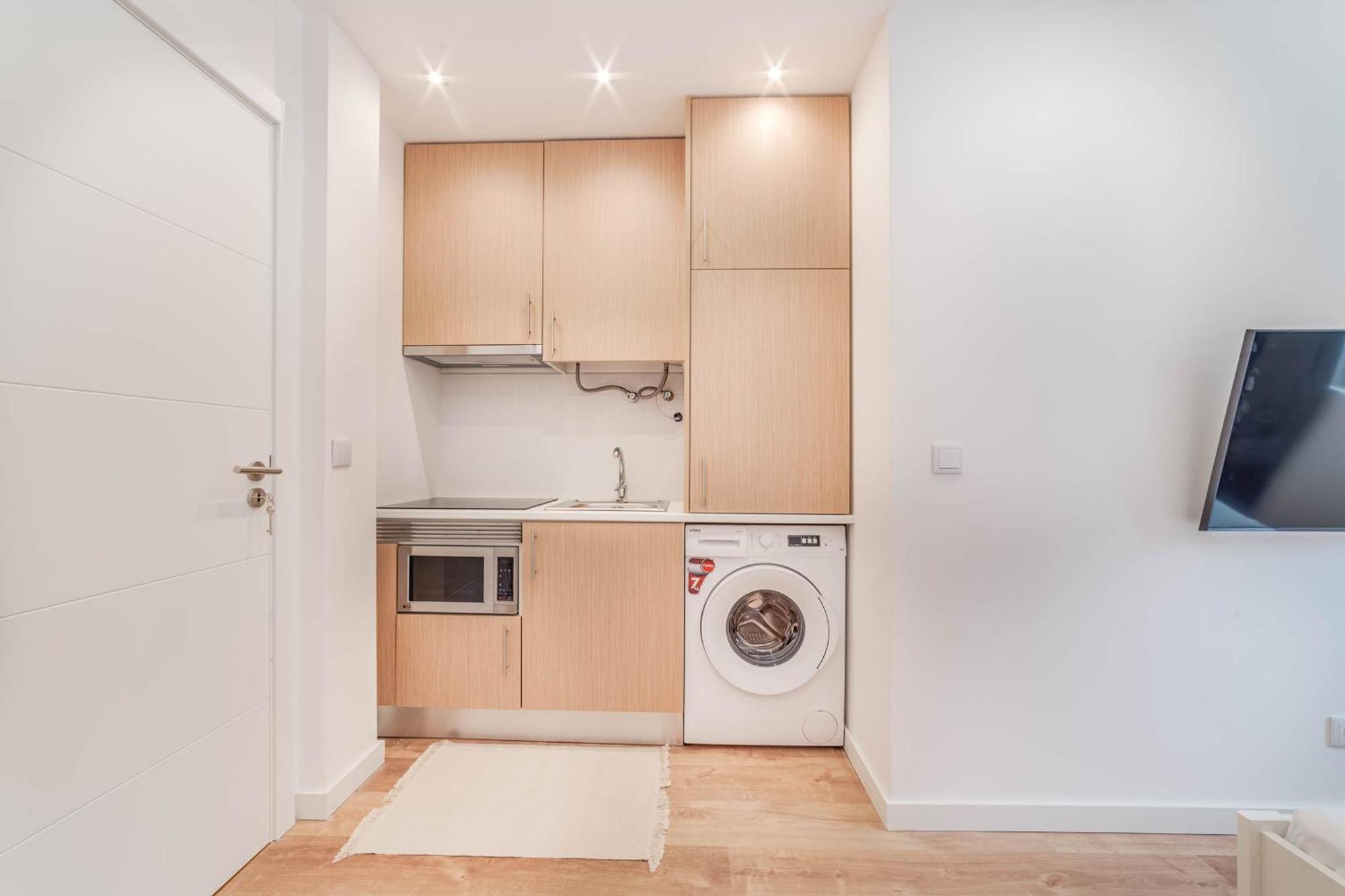 Blue Charm - Campolide Apartment *