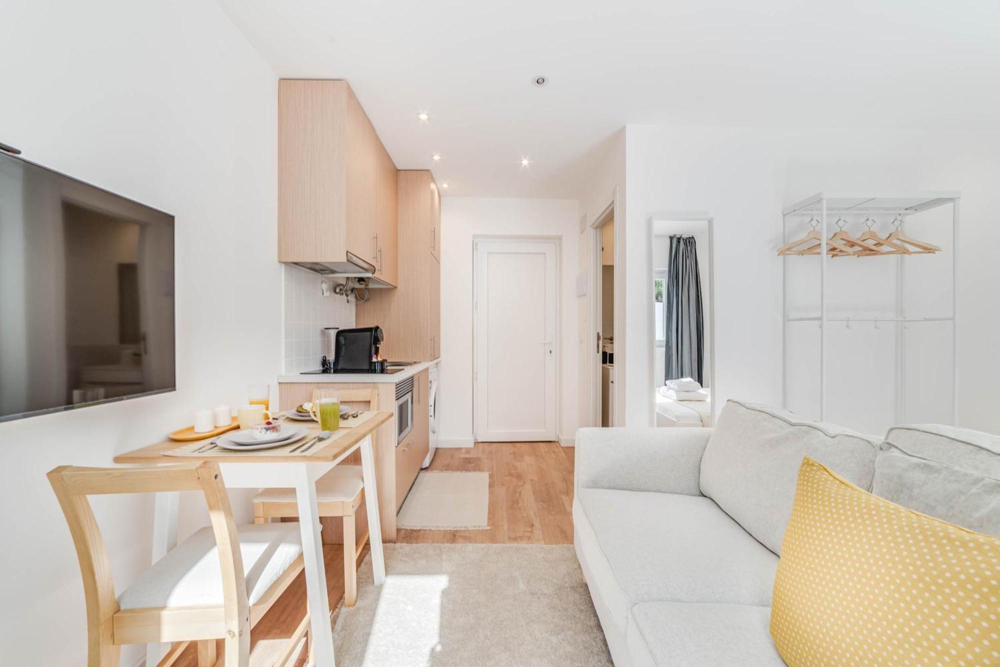 Blue Charm - Campolide Apartment Lisbon