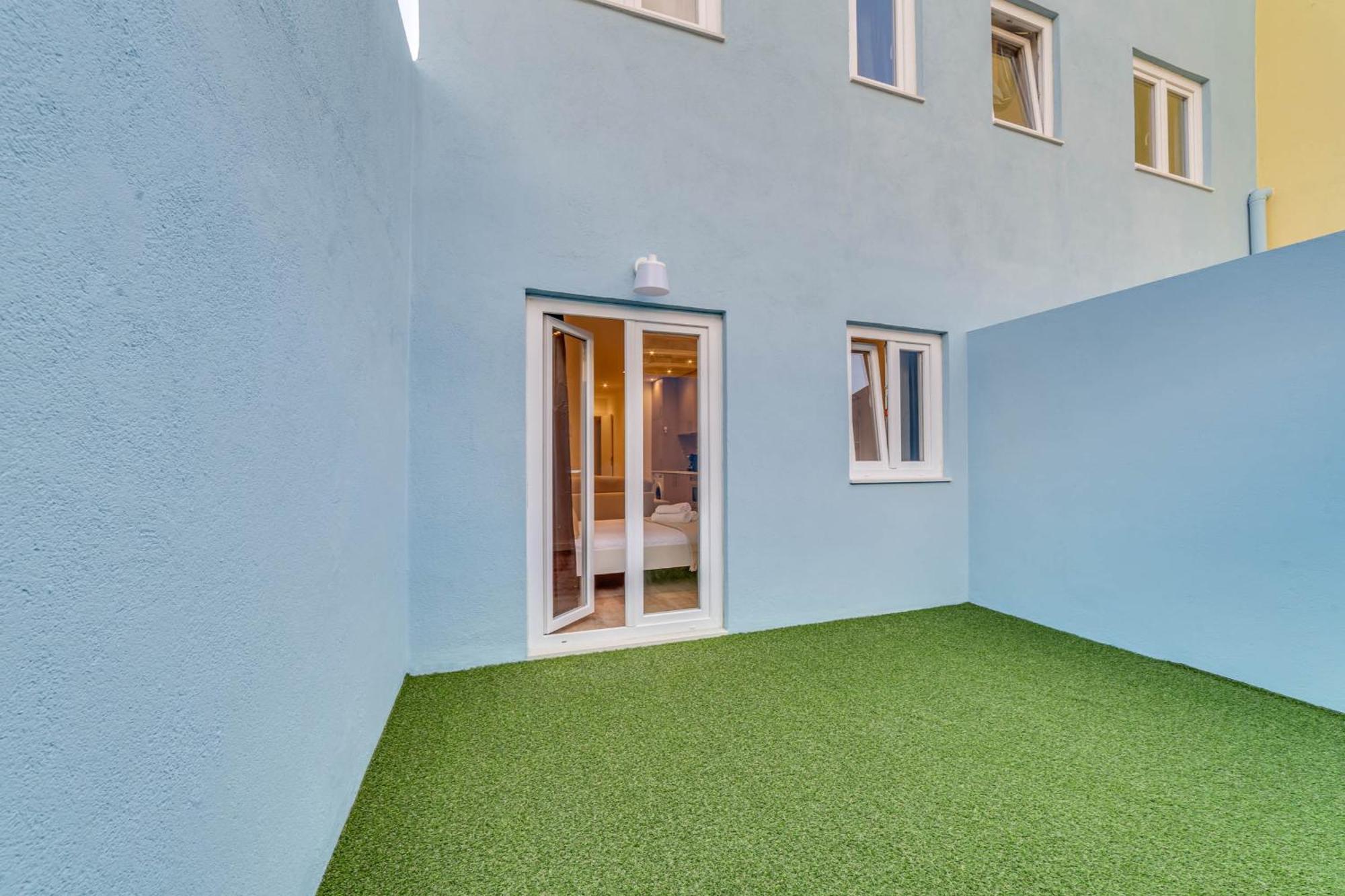 Apartment Blue Charm - Campolide